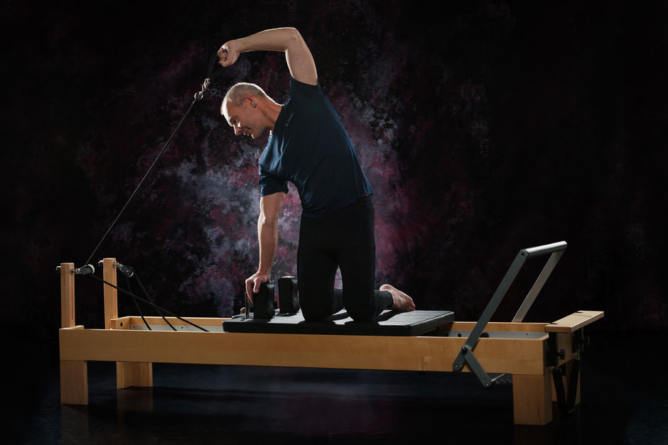 Michael Mann beim Pilates Geräte Training in Lindau am Bodensee