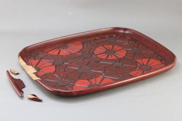 藤子ヘミング　漆のおぼんを作る母 藤子ヘミング 漆のおぼんを作る母 落として割ってしまったお母様