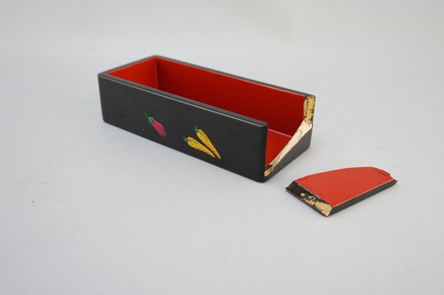 【お客様の声】琉球漆器の重箱が割れてしまった