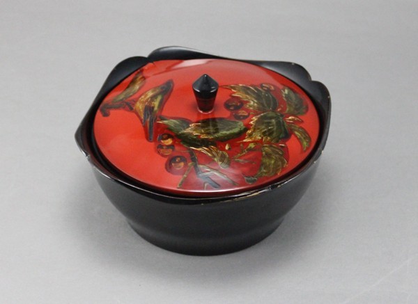 木製菓子器の漆塗替えの御依頼をいただきました。 - 漆器修理 ヒロセ