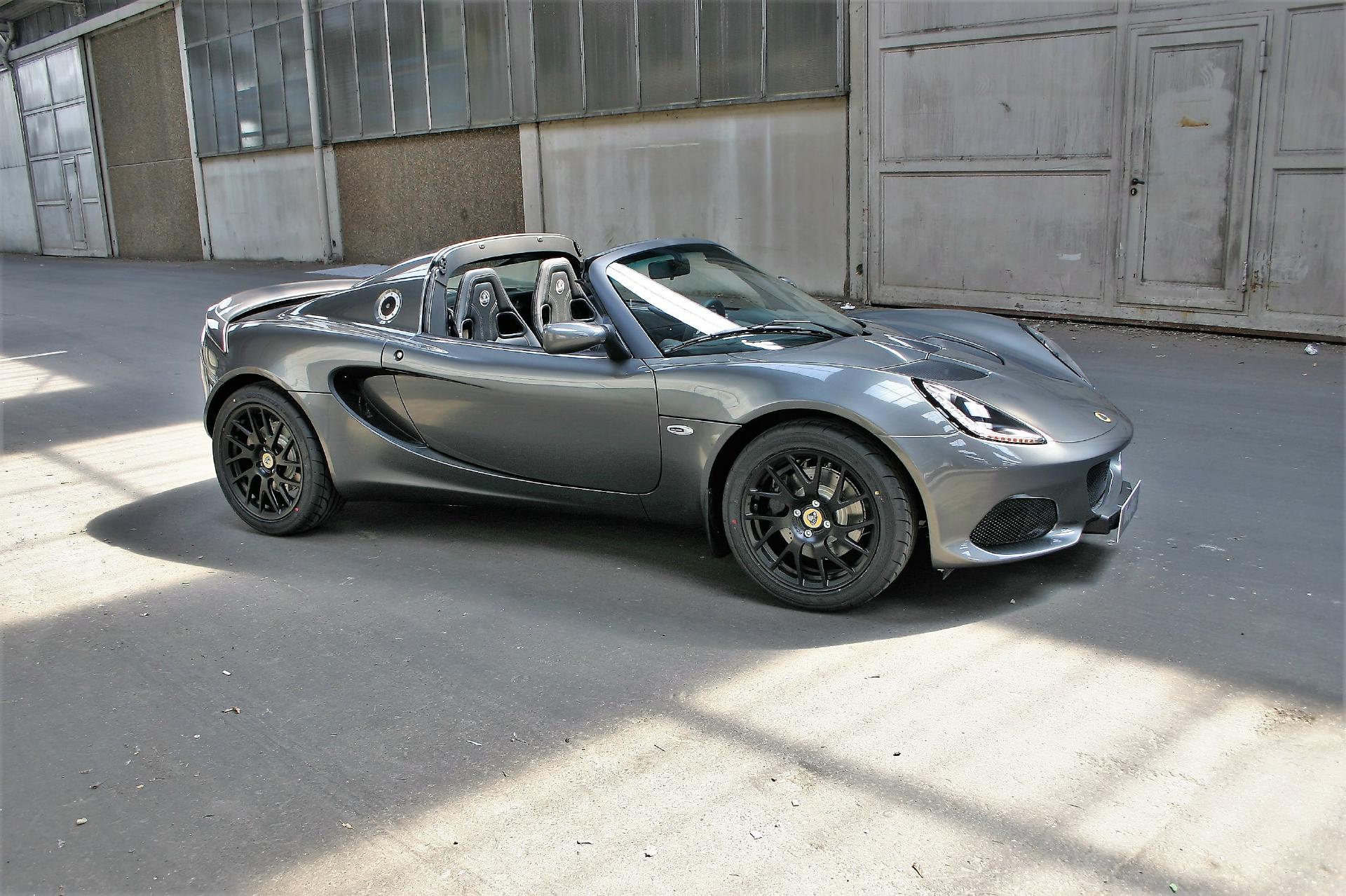 Lotus Elise Sport 220 MY 17,5 Seitlich