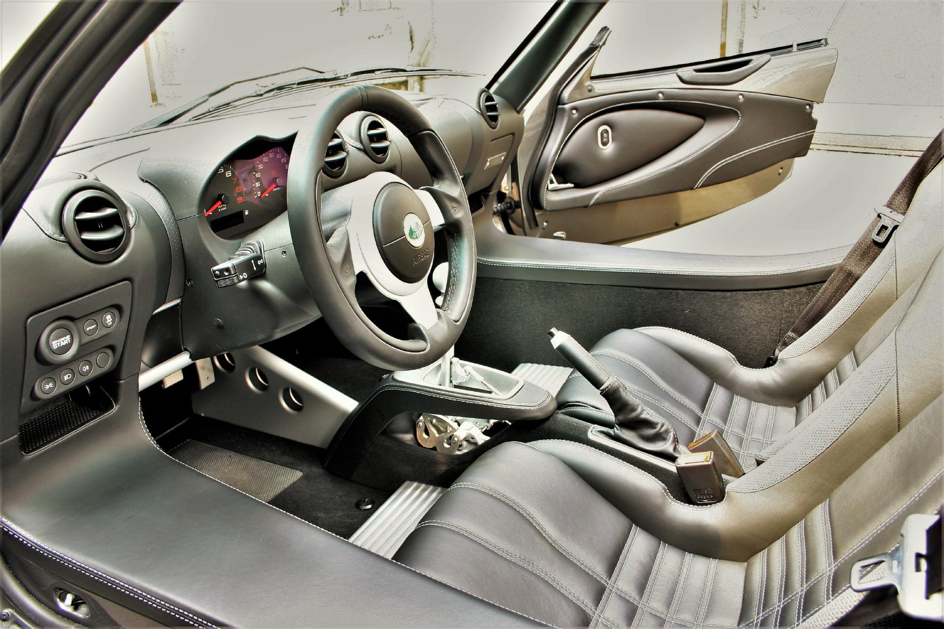 Lotus Elise Sport 220 MY 17,5 Lenkrad