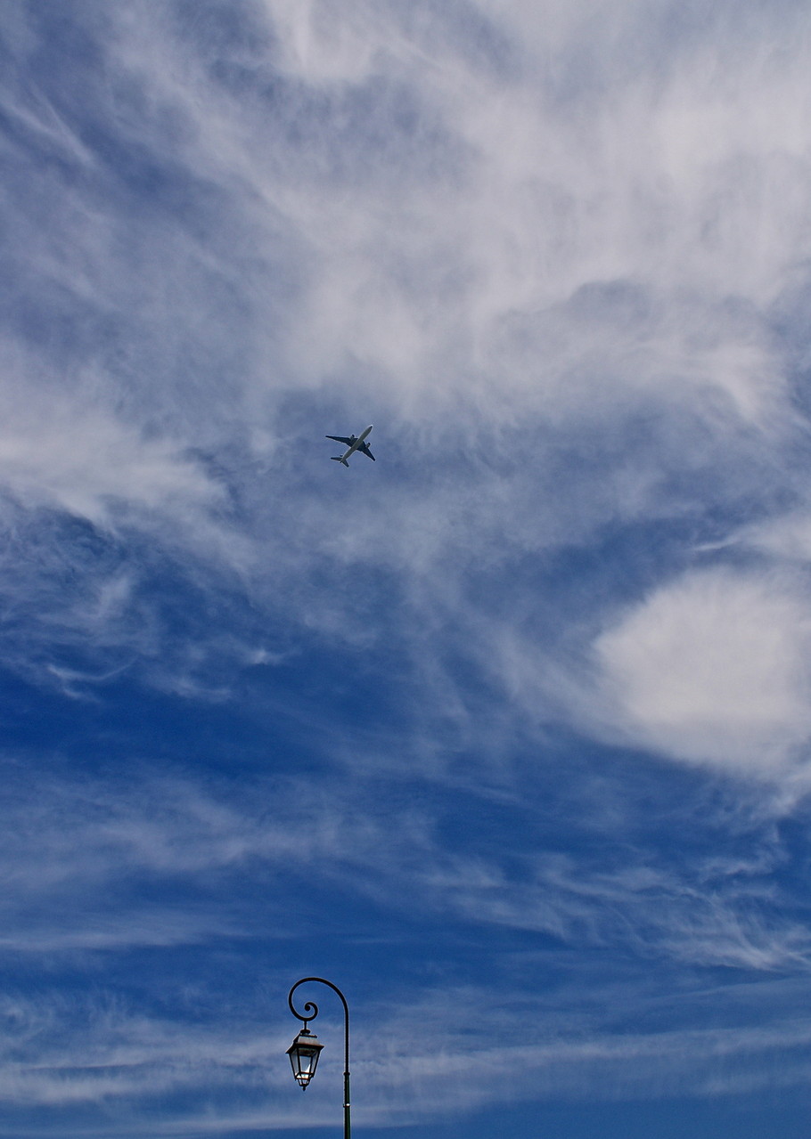 Sans Titre, Série Connexions, environs de Roissy, A. Figgis 2013