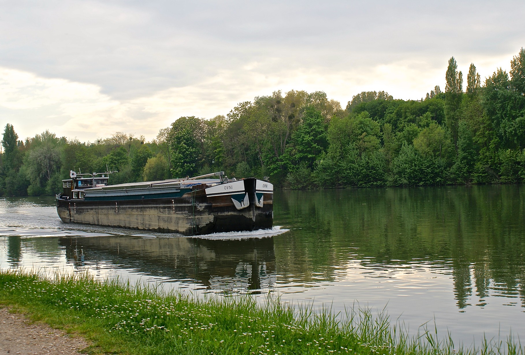 Ovni, Série Connexions, Cergy, A. Figgis 2013