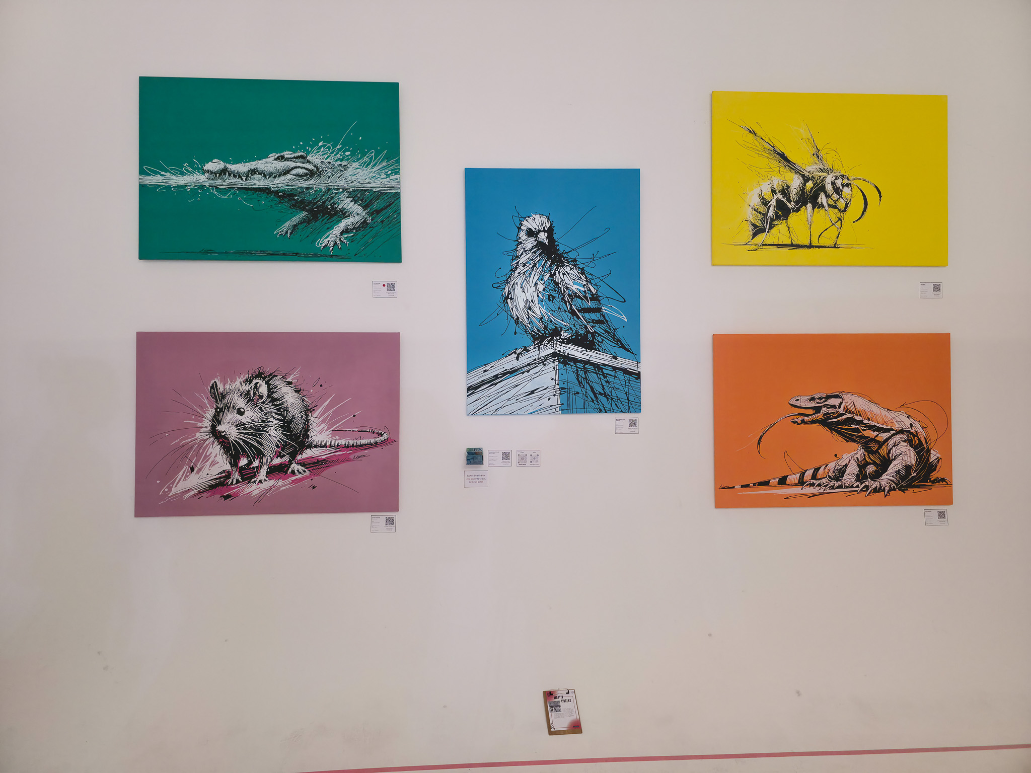 Aufbau fertig, alle Bilder hängen