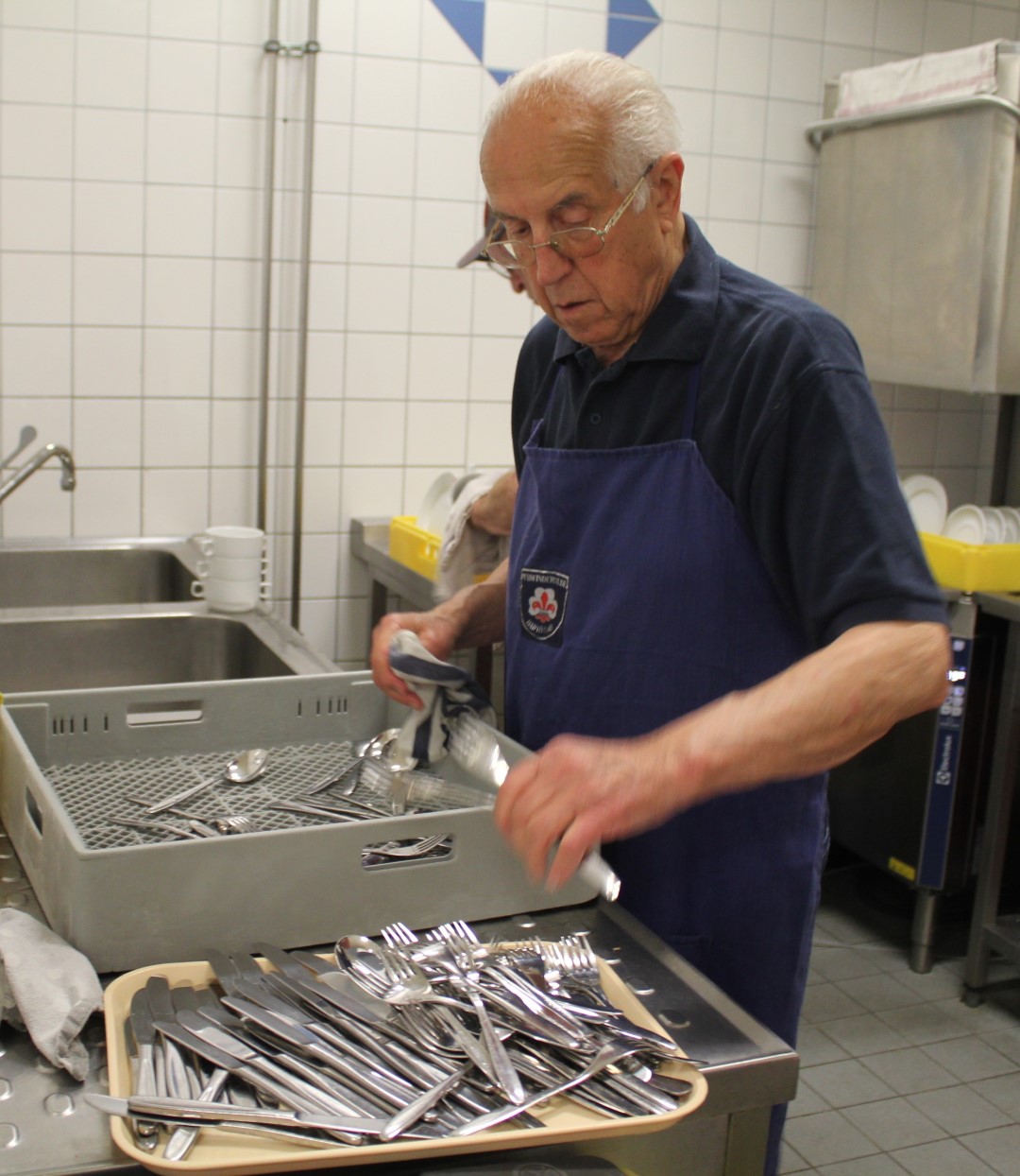 Ohne Abwäscher gibt es kein sauberes Geschirr