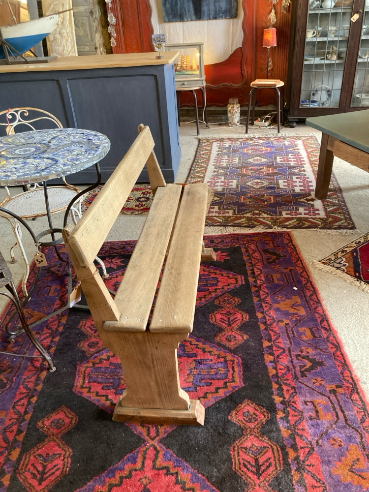 Petit banc en chêne 