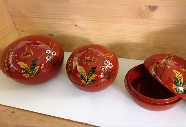 【ネット限定】 丸型の大内塗菓子器（数量限定販売）】 - 中村民芸社 公式 工芸品