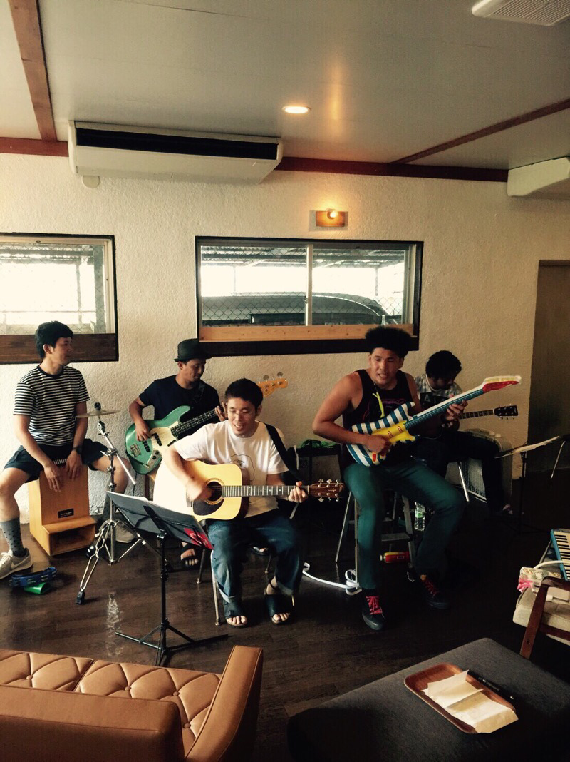 ZUKAN 沖縄 金武町 @いとまるcafe