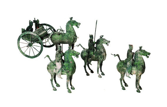 儀仗俑　（ぎじょうよう）青銅製　後漢時代・2～3世紀　1969年、甘粛省武威市雷台墓出土　甘粛省博物館蔵　※写真は展示品と異なる場合があり。
