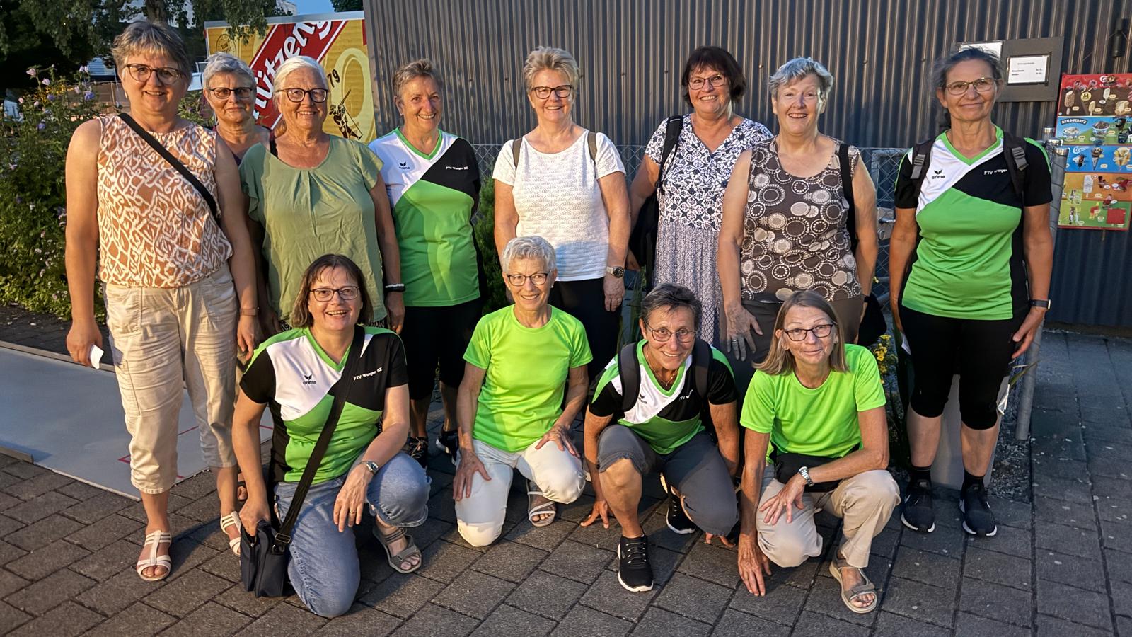 das diesjährige Minigolf-Trüppchen