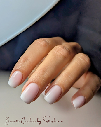 Babyboomer ongles naturels Beauté Cachée by Stéphanie La Ravoire