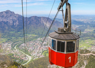 Predigtstuhlbahn - die weltälteste Großkabinenseilbahn im Originalzustand, die noch in Betrieb ist