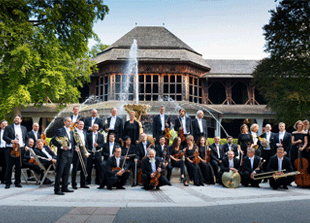 Orchester im Königlichen Kurgarten