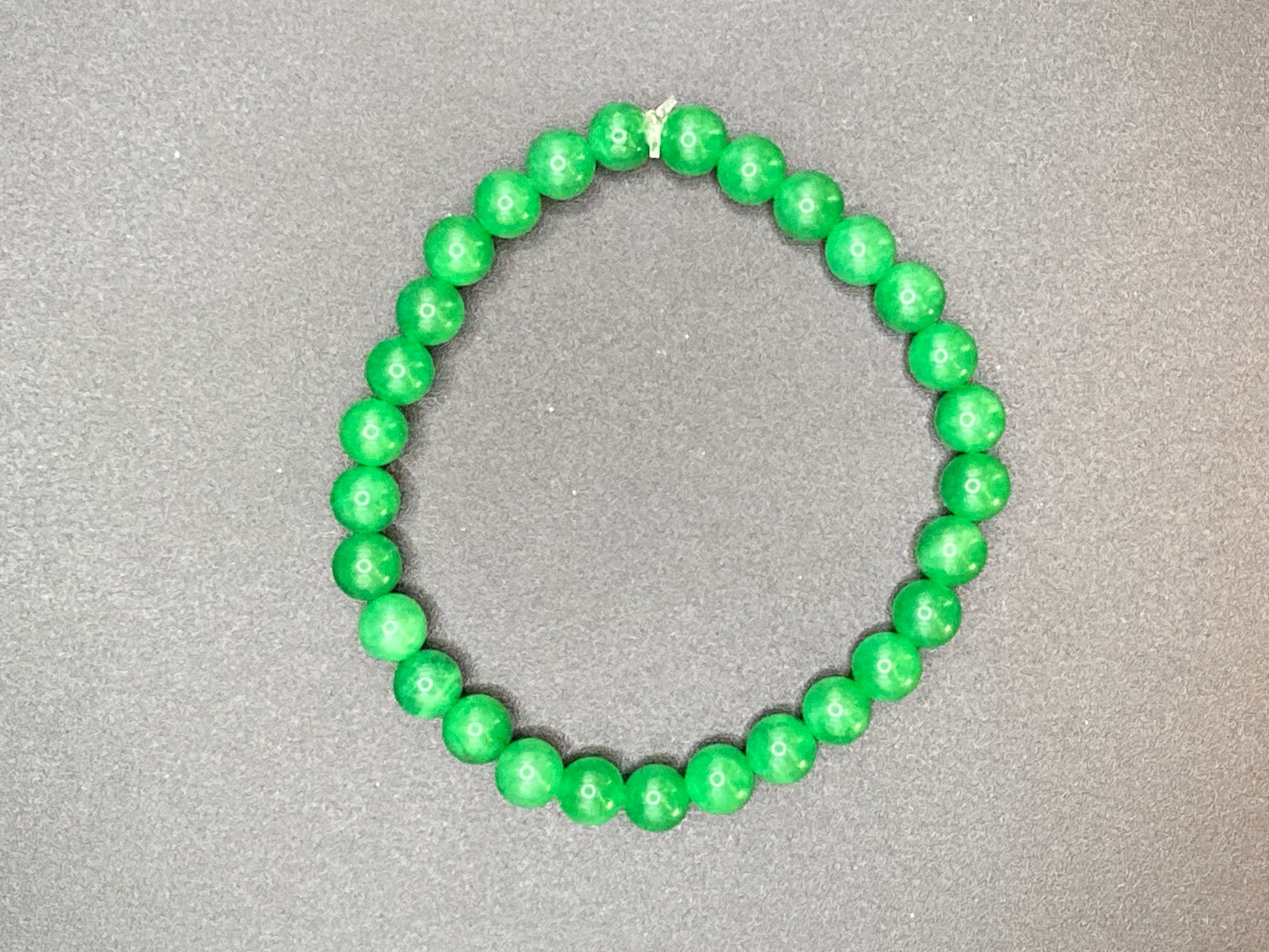 Jade Nephrit Armbänder