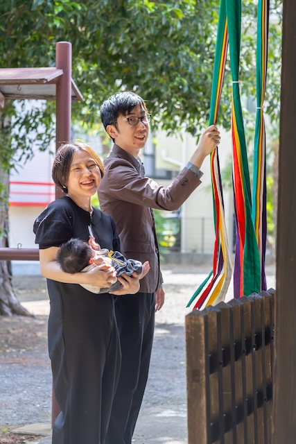 出張撮影　出張カメラマン　ロケーション撮影　練馬区　中村橋　中村八幡神社　女性カメラマン　お宮参り　記念撮影　自然体