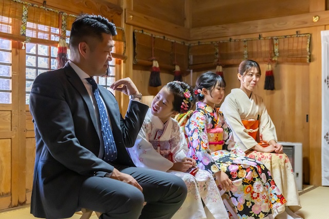 出張撮影　出張カメラマン　練馬区　光が丘　北野八幡神社　七五三　女性カメラマン　自然体