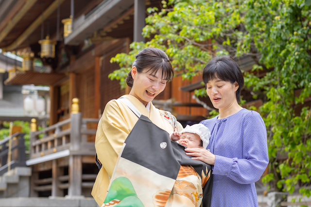 出張撮影　出張カメラマン　女性フォトグラファー　湯島天神　お宮参り　家族写真　記念写真