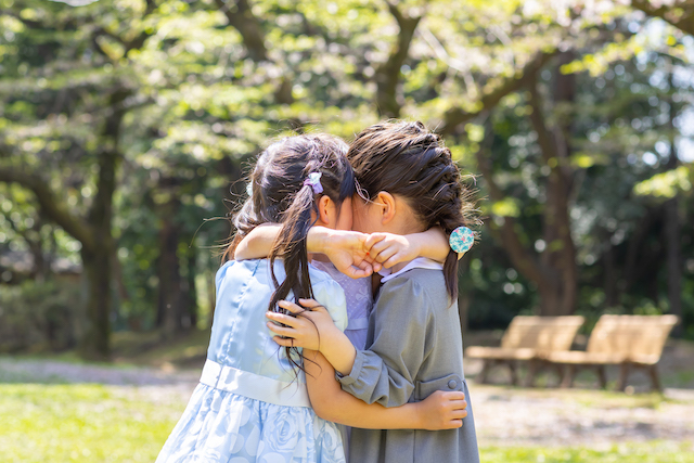 入学写真　出張撮影　出張カメラマン　女性カメラマン　練馬区　光が丘　春の風公園　かえる池　入学撮影　桜撮影　家族写真