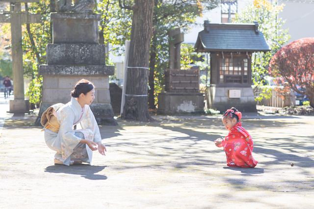 練馬区　出張撮影　女性カメラマン　家族写真　出張カメラマン　七五三　石神井氷川神社
