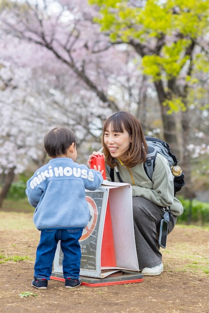 出張撮影 出張カメラマン ロケーション撮影 日常写真 育休 練馬区 石神井公園 育児 家族写真 親子写真 女性カメラマン フォトグラファー