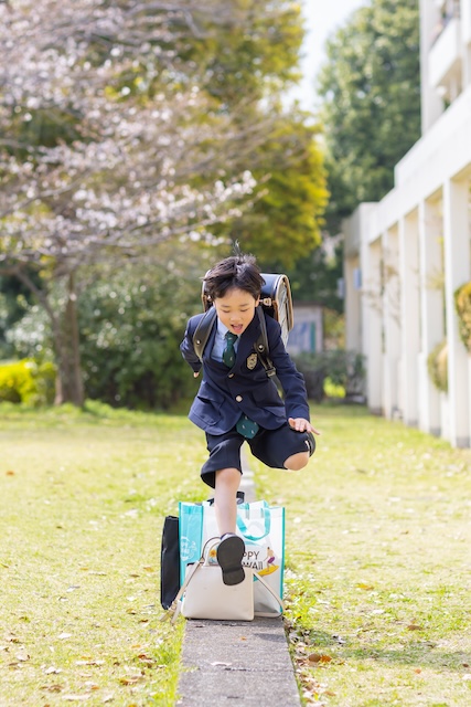出張撮影 出張カメラマン ロケーション撮影 練馬区 光が丘 つばき園 桜 家族写真 入学記念 女性カメラマン フォトグラファー 自然