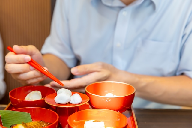 出張撮影　出張カメラマン　ロケーション撮影　お食い初め　お宮参り　100日記念　家族写真　練馬区　石神井氷川神社　女性カメラマン　フォトグラファー