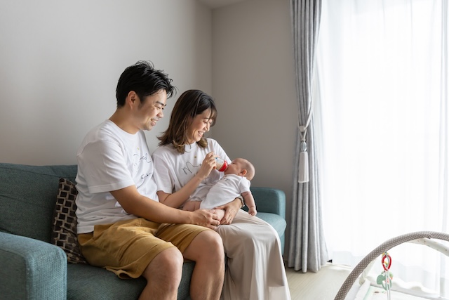 出張撮影　出張カメラマン　ロケーション撮影　女性カメラマン　練馬区　光が丘　3ヶ月　家族写真　記念写真