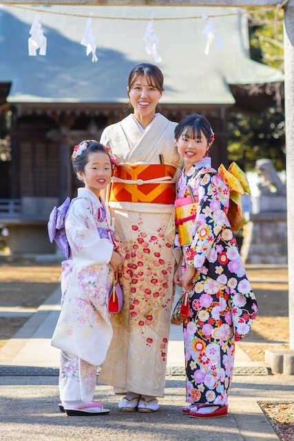 出張撮影　出張カメラマン　練馬区　光が丘　北野八幡神社　七五三　女性カメラマン　自然体
