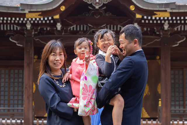 杉並区　荻窪八幡神社　出張撮影　家族写真　七五三　出張カメラマン　女性カメラマン