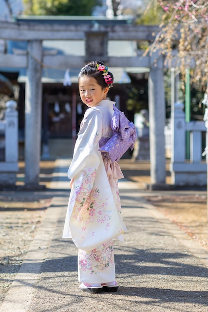 出張撮影　出張カメラマン　練馬区　光が丘　北野八幡神社　七五三　女性カメラマン　自然体