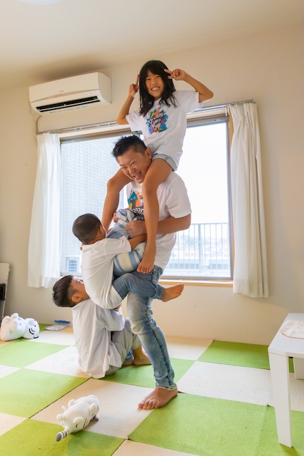 出張撮影　出張カメラマン　ロケーション撮影　女性カメラマン　お宮参り　自宅撮影　自然体　練馬区　光が丘