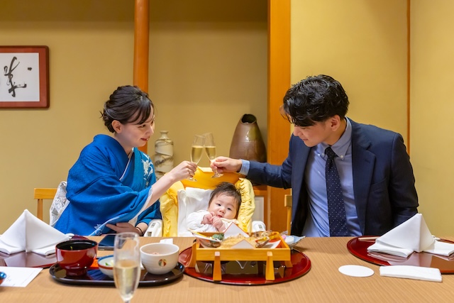 出張撮影　出張カメラマン　ロケーション撮影　自然体　女性カメラマン　お宮参り　練馬区　石神井氷川神社