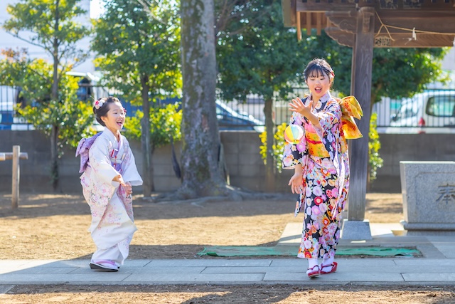 出張撮影　出張カメラマン　練馬区　光が丘　北野八幡神社　七五三　女性カメラマン　自然体