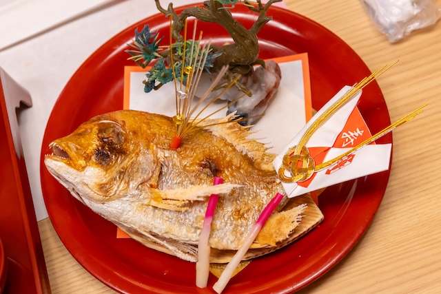 出張撮影　出張カメラマン　ロケーション撮影　お食い初め　お宮参り　100日記念　家族写真　練馬区　石神井氷川神社　女性カメラマン　フォトグラファー