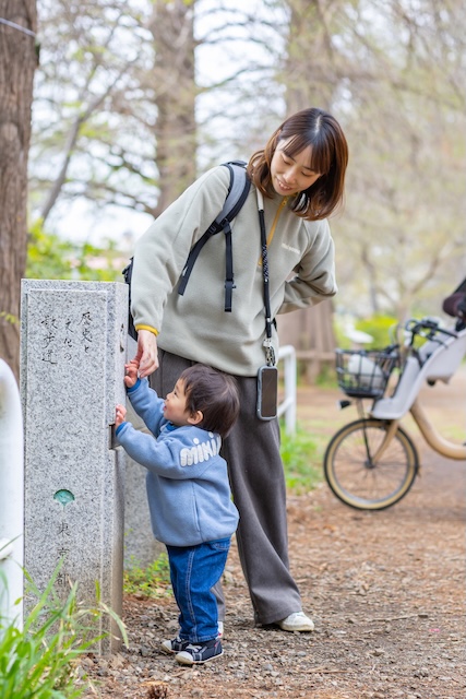 出張撮影 出張カメラマン ロケーション撮影 日常写真 育休 練馬区 石神井公園 育児 家族写真 親子写真 女性カメラマン フォトグラファー