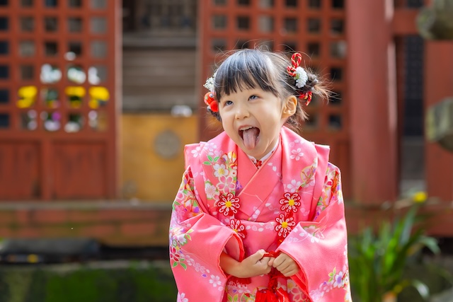 出張撮影　出張カメラマン　ロケーション撮影　豊島区　鬼子母神堂　七五三　記念写真　自然体　女性カメラマン