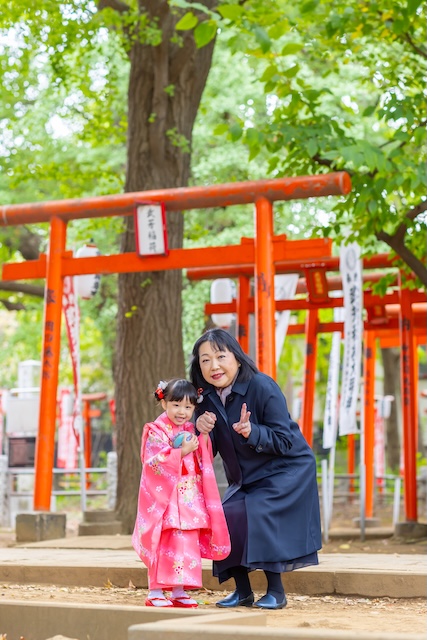 出張撮影　出張カメラマン　ロケーション撮影　豊島区　鬼子母神堂　七五三　記念写真　自然体　女性カメラマン