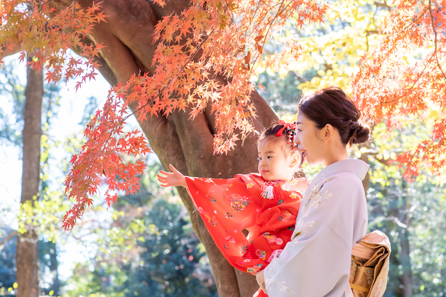 練馬区　出張撮影　女性カメラマン　家族写真　出張カメラマン　七五三　石神井氷川神社