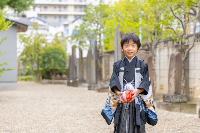 出張撮影　出張フォトグラファー　出張カメラマン　女性フォトグラファー　七五三　お宮参り　御祈祷　記念撮影