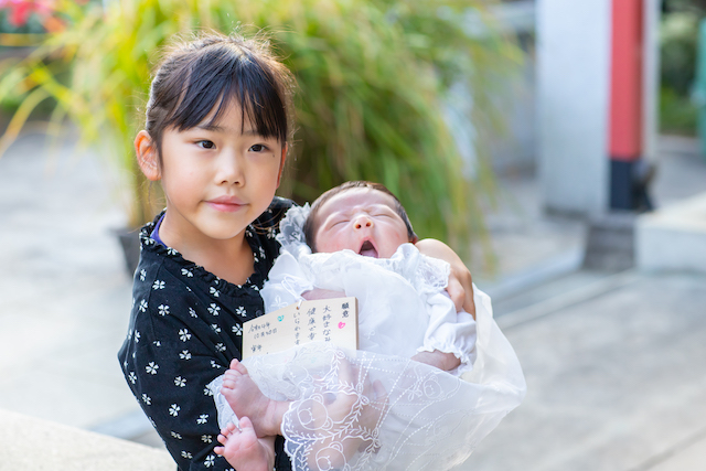 新倉氷川八幡神社　お宮参り　出張撮影　家族写真　出張カメラマン　女性カメラマン　写真台紙