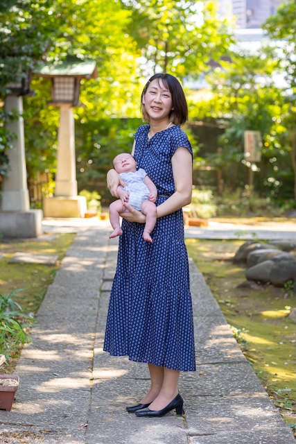 出張撮影 出張カメラマン ロケーション撮影 フォトグラファー 女性カメラマン 豊島区 長崎神社 お宮参り 家族写真 自然体