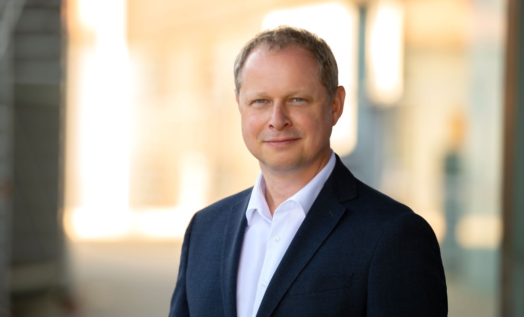 Unabhängiger Finanzberater Christian Weichelt Saalefinanzen Baufinanzierung Halle Saale Versicherung Goldsilbershop Goldkauf Halle Geldanlage Halle Thomas Lloyd Solit Immobilien Geldanlagen 