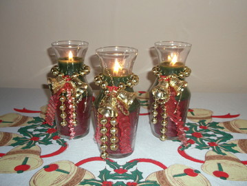 VELONES NAVIDEÑOS EN RECIPIENTES.