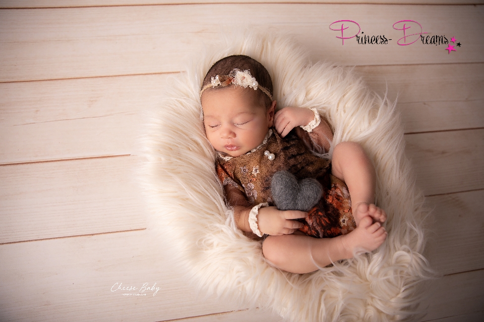 Newborn Baby Outfit für Fotoshooting Haarband und Body aus Spitze