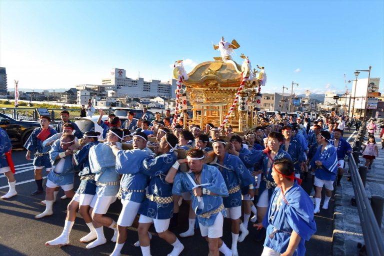 徳守神社大神輿御巡幸