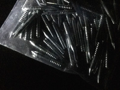 Nail 20mm for picture hanging