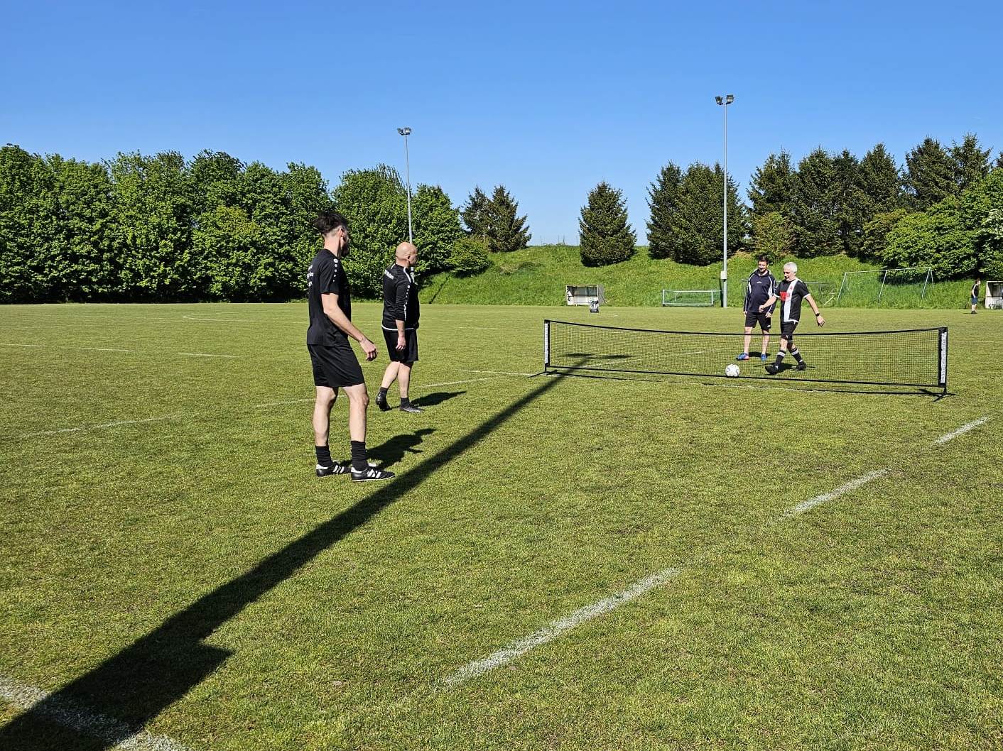 Neue Wege - Fußballtennis!!