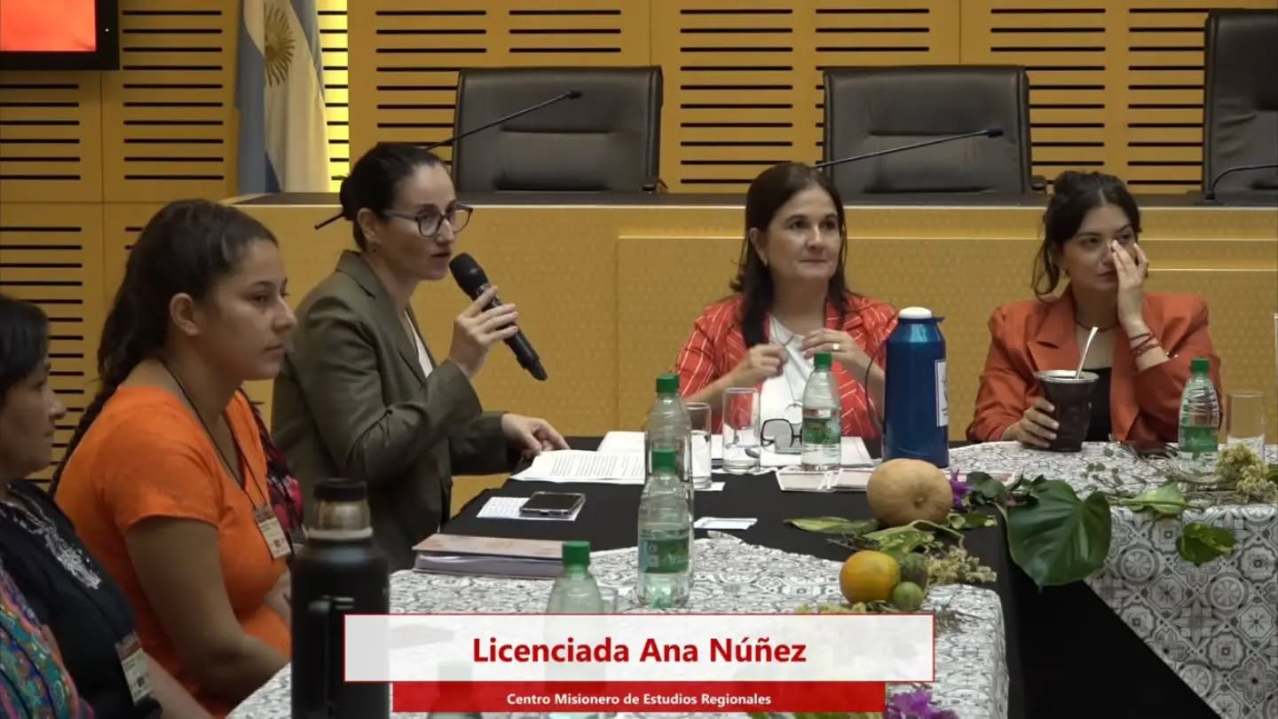 Se presentó el libro: “Sensibilidad y Firmeza de la Mujer Rural Misionera”
