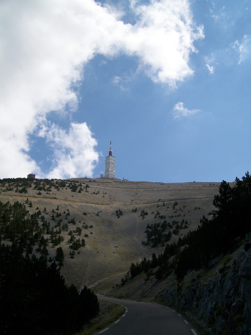 Jeudi : ascension du Mont-Ventoux